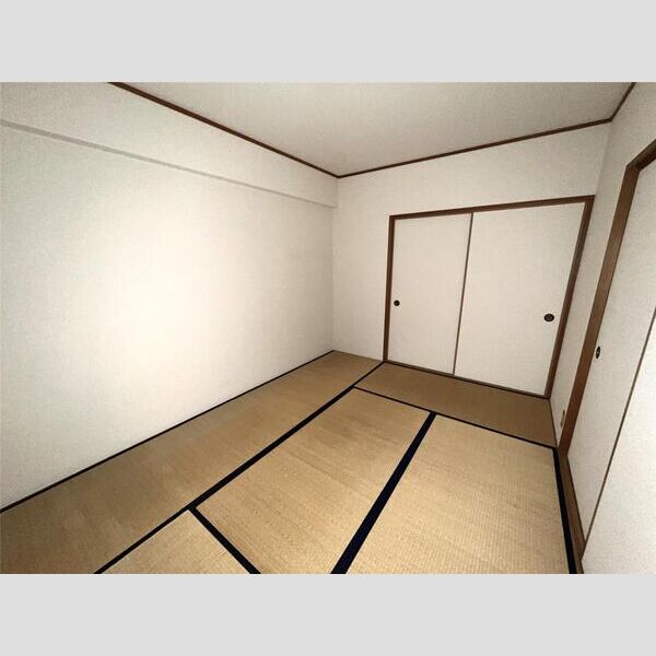 メゾン東本町 室内写真3