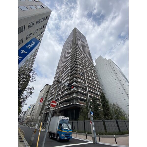 ローレルタワー堺筋本町