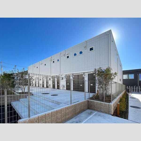 グラナーデ成城学園前B 建物画像