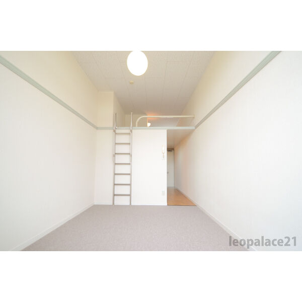 レオパレス辻子 室内写真8