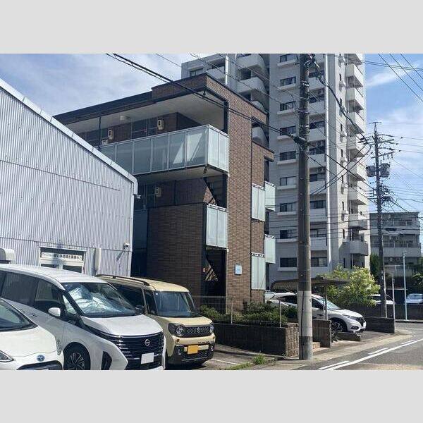 レオパレス植田南 建物画像