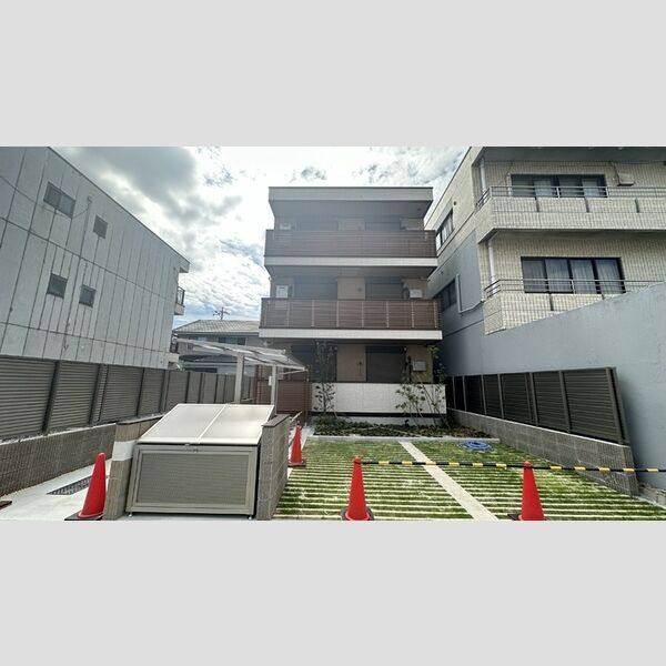 T&Pプレザン 建物画像