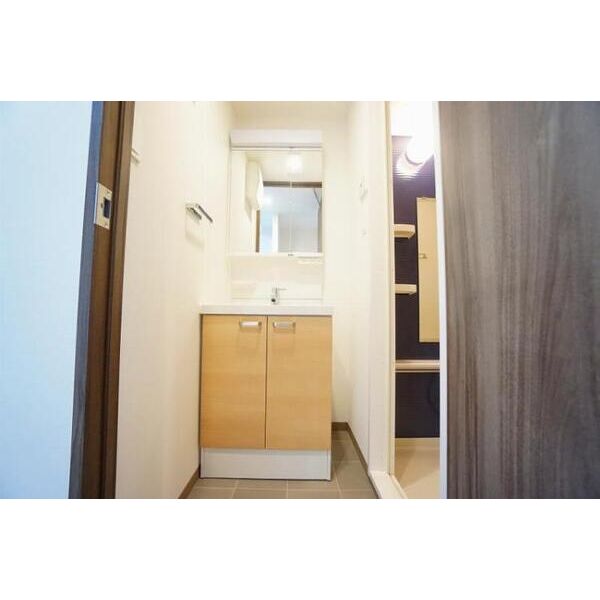 LIMERESIDENCE HIKIFUNE 室内写真7