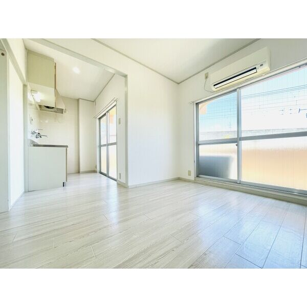 アイランド岡町 室内写真5
