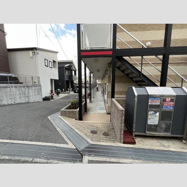 レオパレス刀根山 室内写真5