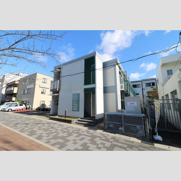 レオパレスgreen 建物画像