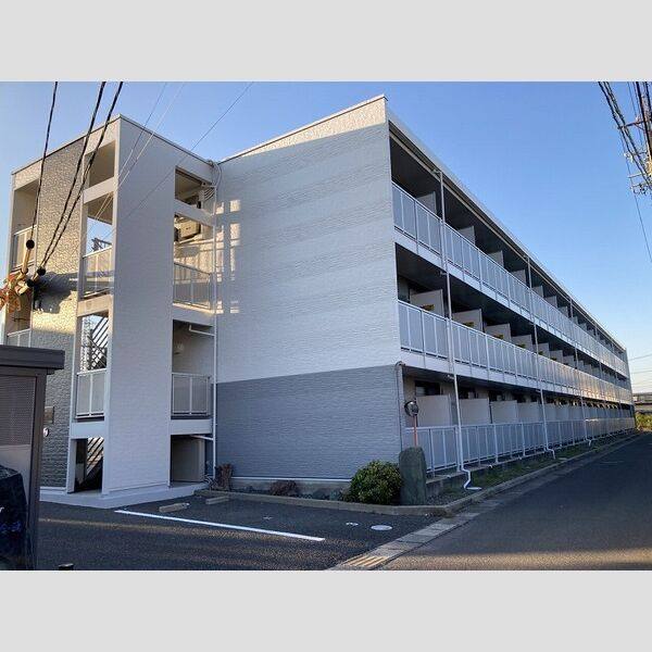 レオパレスケイスピリット百合鴎 建物画像
