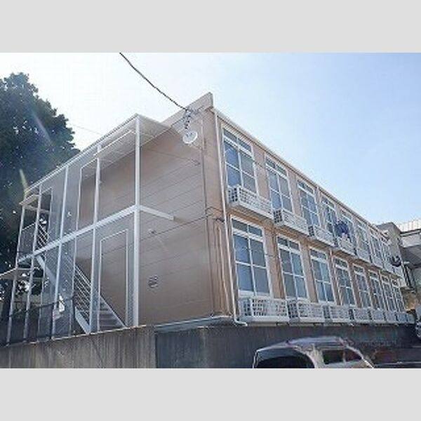 レオパレスタカネ 建物画像