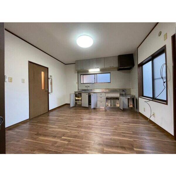 清須市須ヶ口　戸建て 室内写真7
