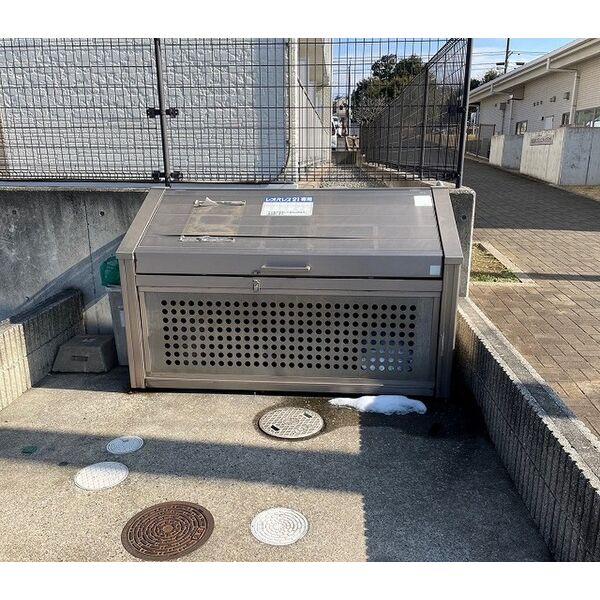 レオパレスボンボニエール 室内写真4