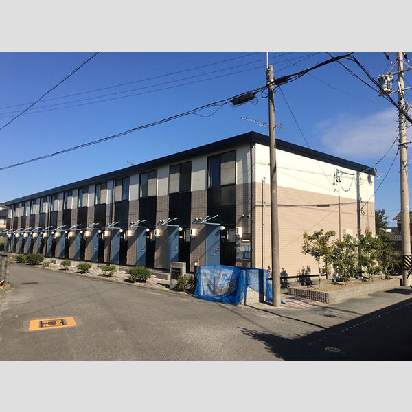 レオパレスつよし 建物画像