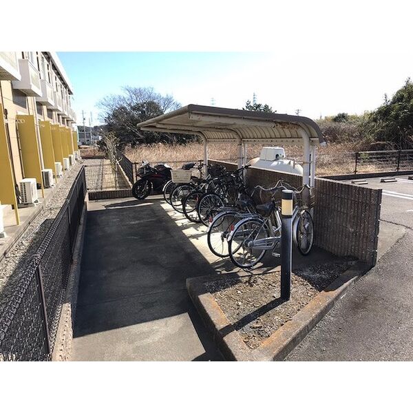 レオパレスハマエスタ 室内写真6