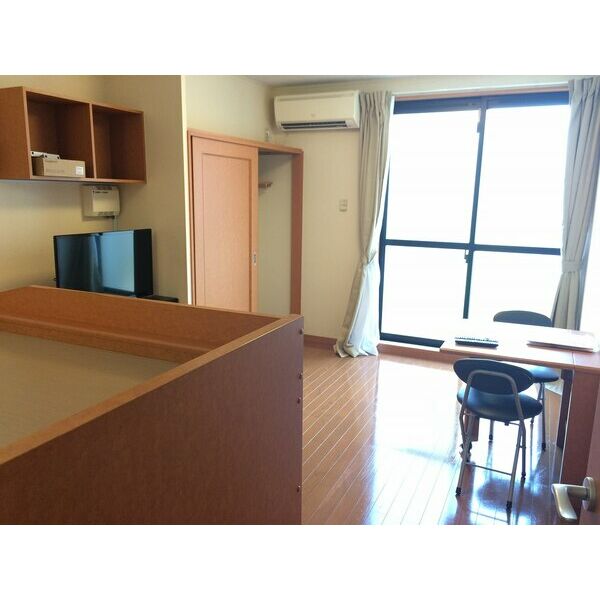 レオパレスリバーサイドB 室内写真10