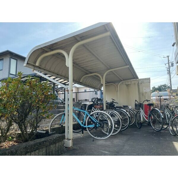 レオパレスムツミ 室内写真5