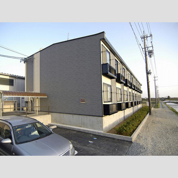 レオパレス中島 建物画像