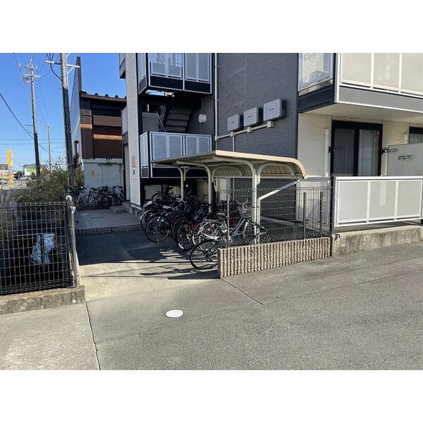 レオパレス泉 室内写真6