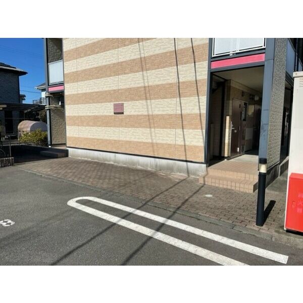 レオパレスアルシオネ 室内写真9