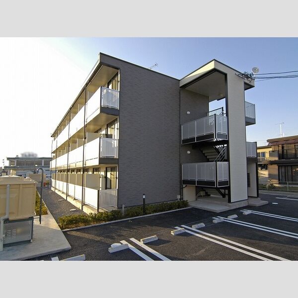 レオパレスNono Y 建物画像