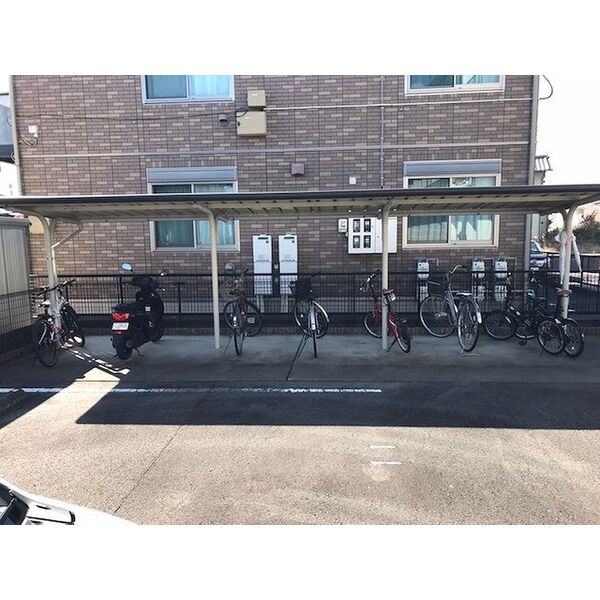 レオパレスMANATO 室内写真8