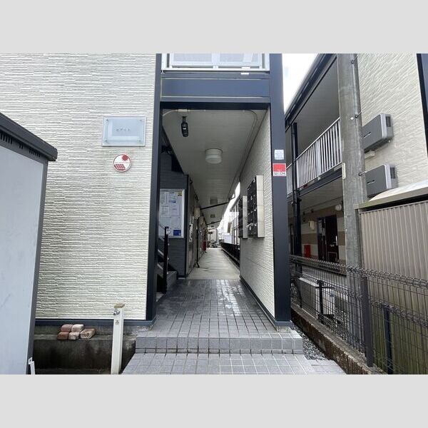 レオパレスピアット 室内写真5
