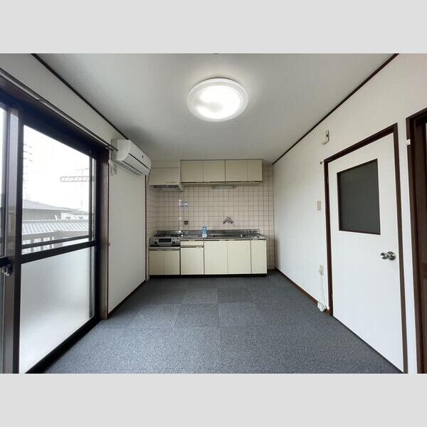 マイアール新町 室内写真1