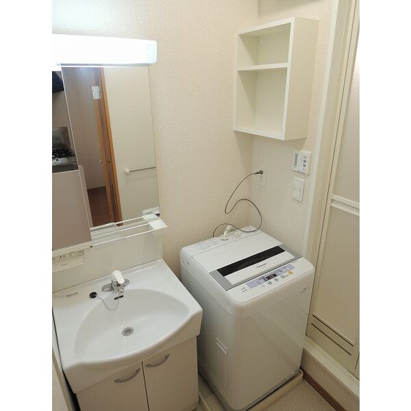 レオパレスα 室内写真4
