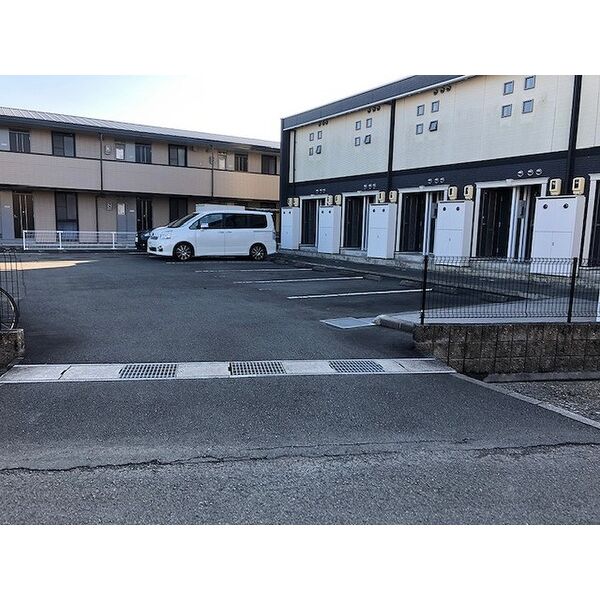 レオネクストウェリナ 室内写真6