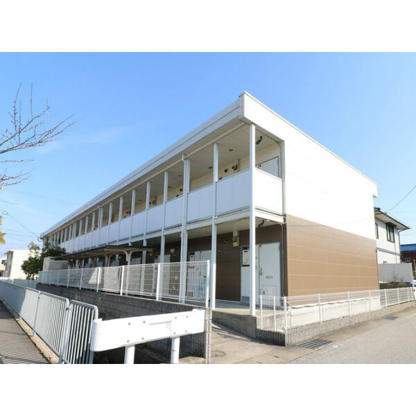 レオパレスノーブル・ノーヴァⅡ 建物画像