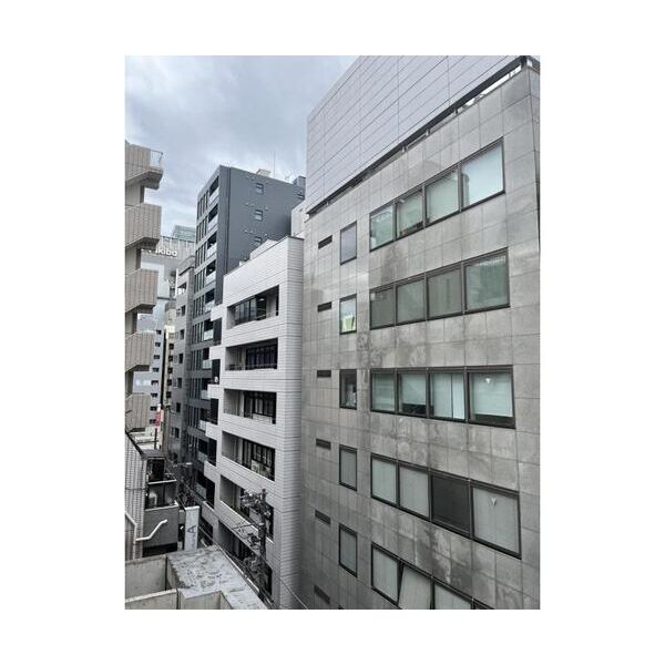 TAZ Building 室内写真9