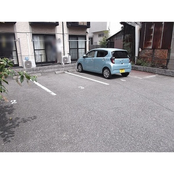 レオパレス伊伝居 室内写真4