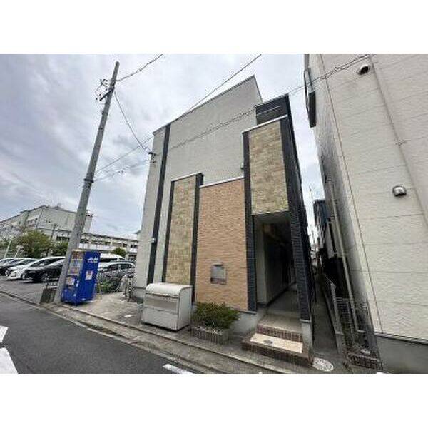 ディアコート青井 建物画像