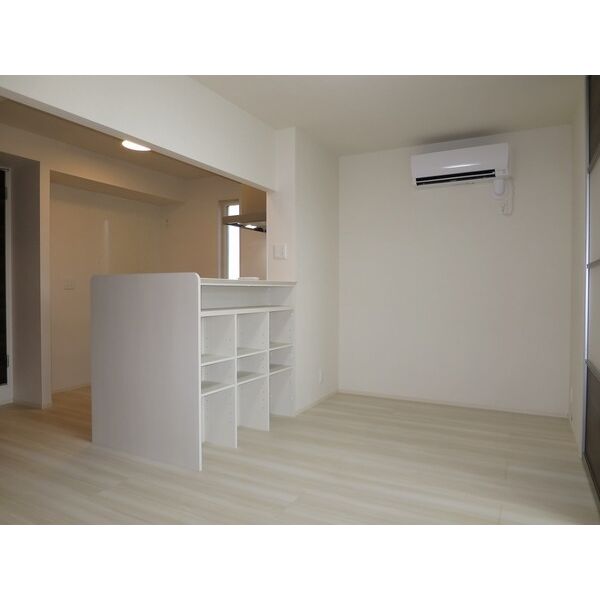 クレストヒル 室内写真1