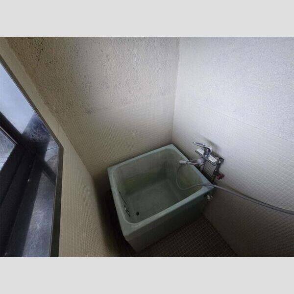 レジリエンス三里 503倉庫号室 室内写真6