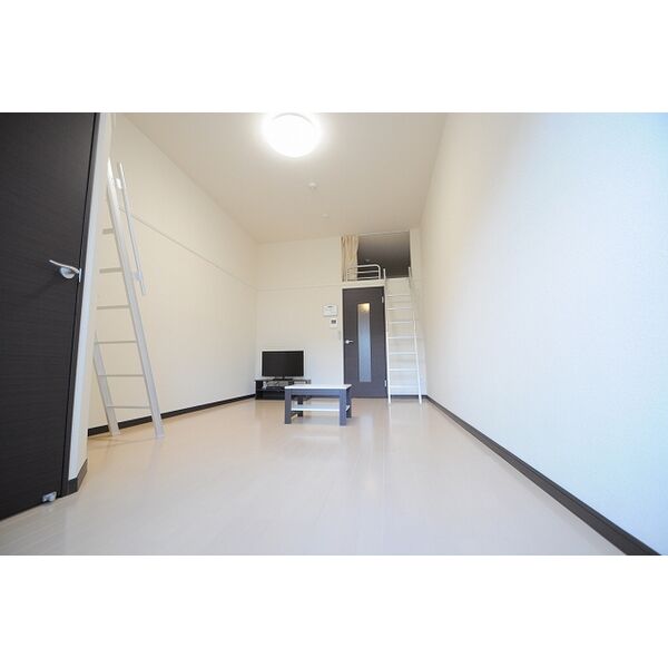 レオネクストシャインブルー 室内写真10