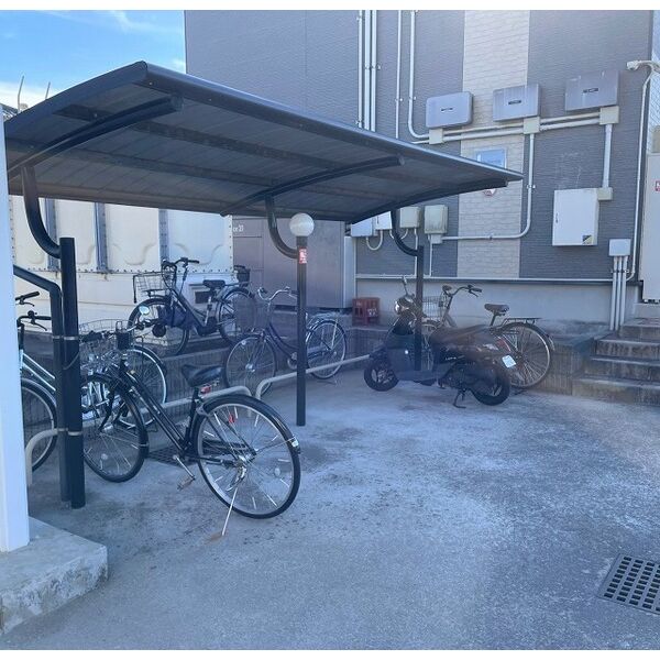レオパレスコスモエステートA 室内写真5