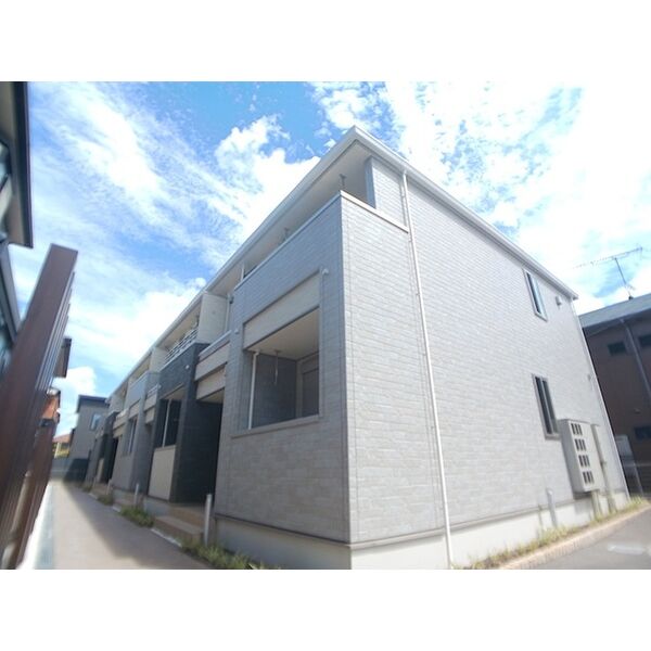 シーズンテラス太子 建物画像