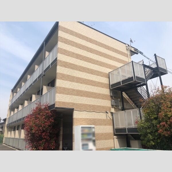 レオパレスイクセン3 建物画像