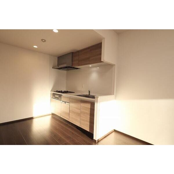 LIMERESIDENCE HIKIFUNE 室内写真2