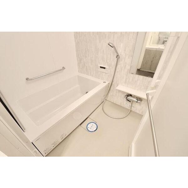 LIMERESIDENCE HIKIFUNE 室内写真3