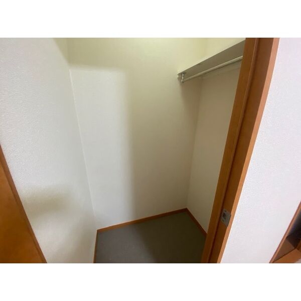 レオパレスエスト桃山台 室内写真7