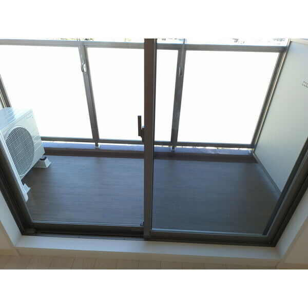THE RESIDENCE H 室内写真2
