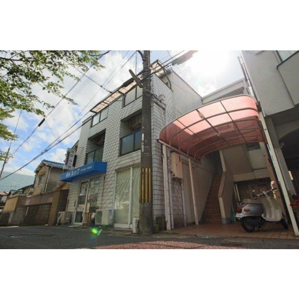 三興レジデンス 建物画像