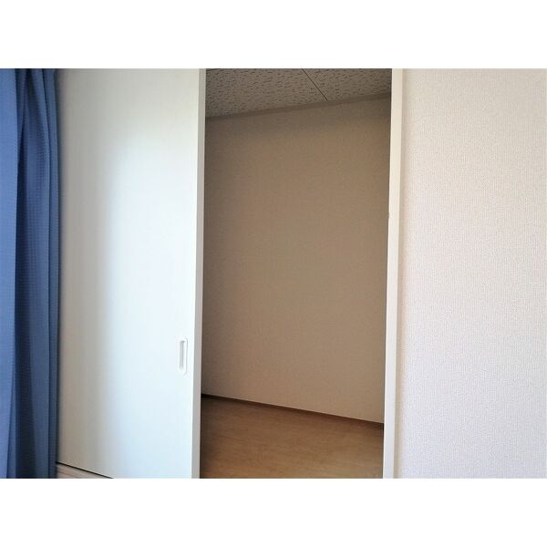 レオパレスカサブランカ 室内写真8