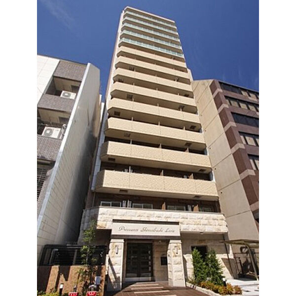 プレサンス心斎橋ラヴィ 建物画像