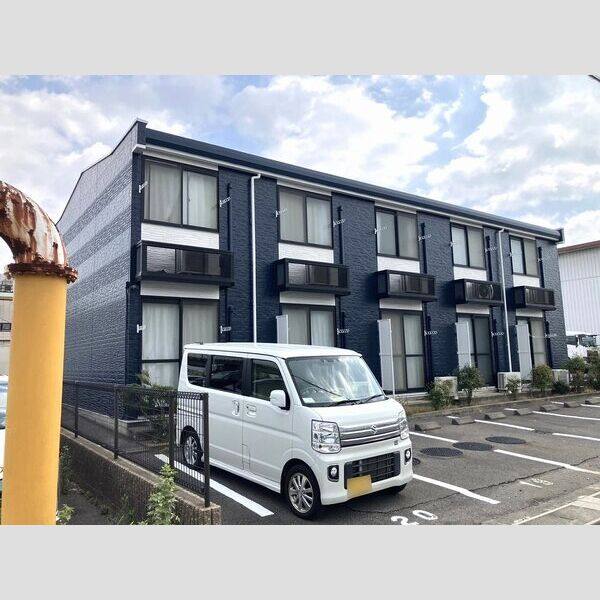 レオパレスパルコート 建物画像