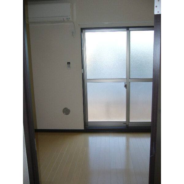 レオネクストFCブラボーA 室内写真7