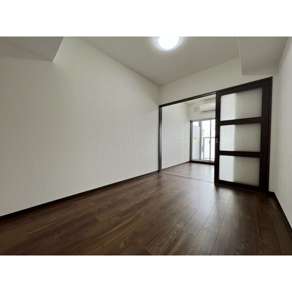SK TRUST BLD 室内写真2