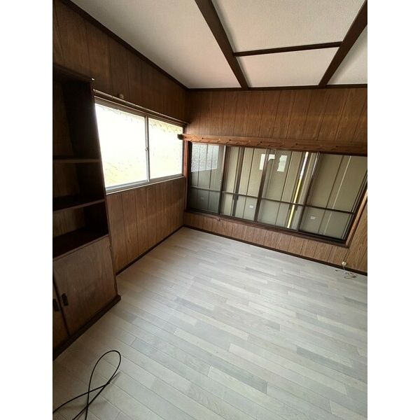 垂水区東舞子町戸建て 室内写真1