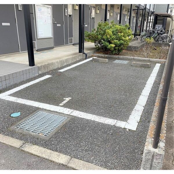 レオパレスシェソワⅢ 室内写真3