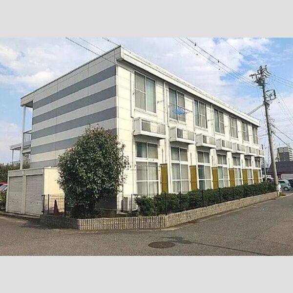 レオパレスSandrine 建物画像